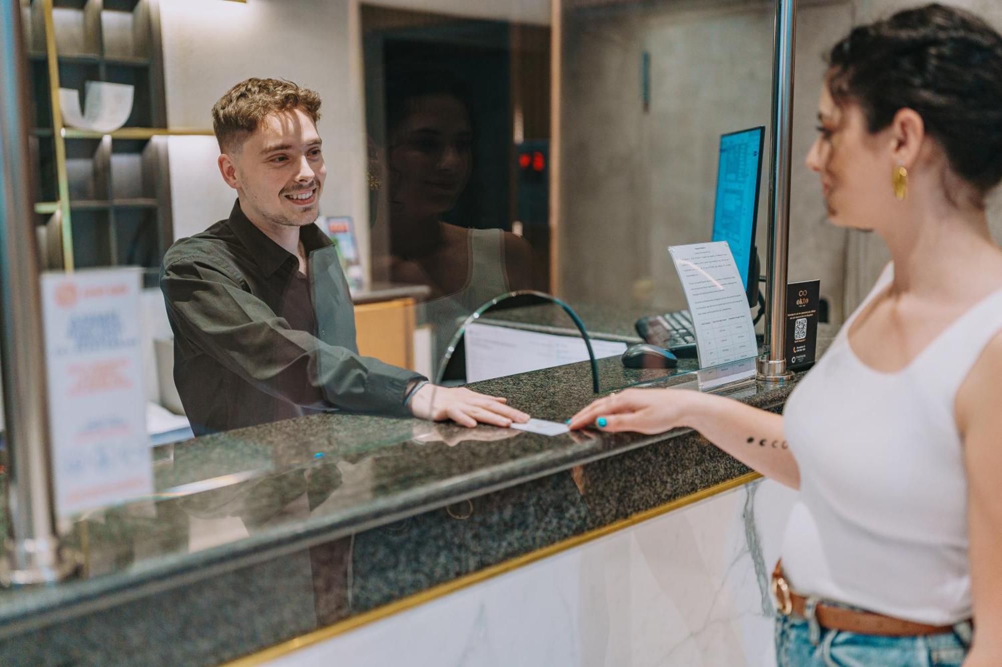 Parnon Hotel 3*